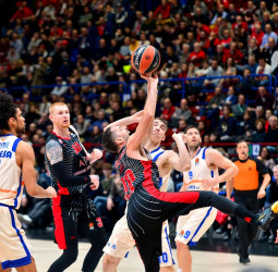 La falta de puntería del Valencia Basket le condena en Milán (78-71)