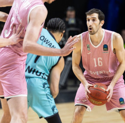 Una derrota que le complica mucho la vida en la Eurocup al Joventut, 91-80