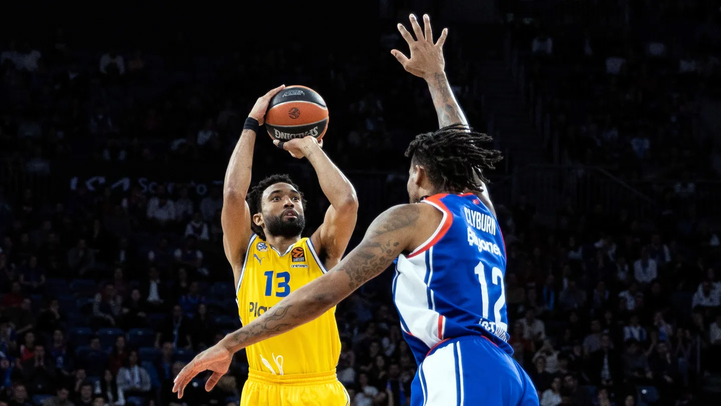 Baldwin lidera al Maccabi ante el Efes, 64-86