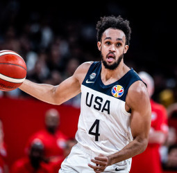 Derrick White, posible recambio de Kawhi Leonard en el USA Team de los próximos Juegos