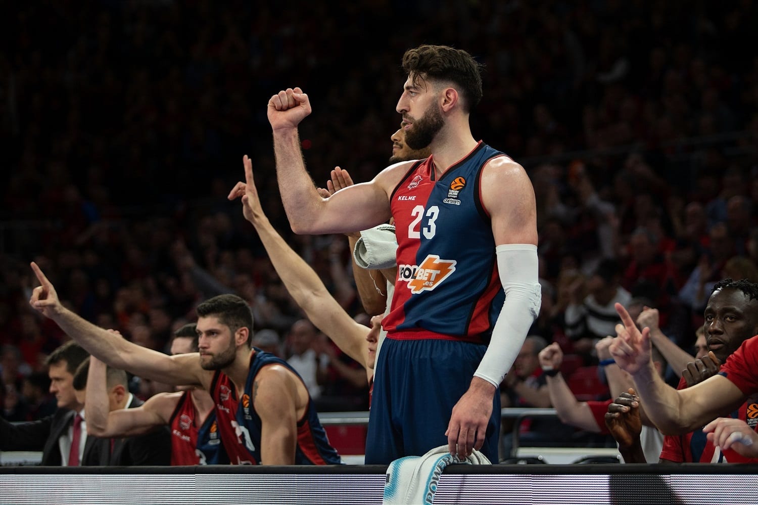 Barcelona y Baskonia tendrán que pelear contra el rival y con la historia para estar en la final four
