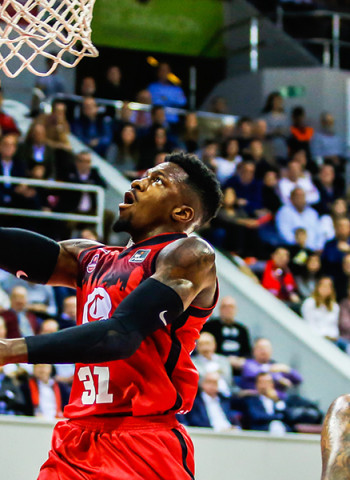 Dura visita al Real Madrid por la segunda plaza de la liga Endesa
