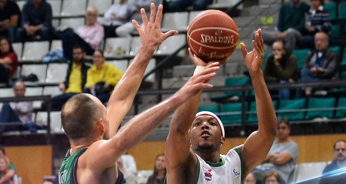 Divina Seguros Joventut, sin premio contra Baskonia (83-90)