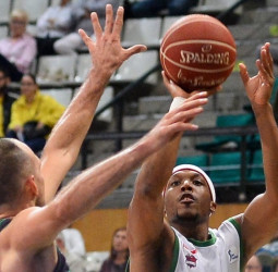 Divina Seguros Joventut, sin premio contra Baskonia (83-90)
