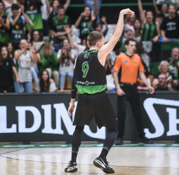 Gran segunda mitad del Joventut para sumar la primera victoria de la temporada (85-66)