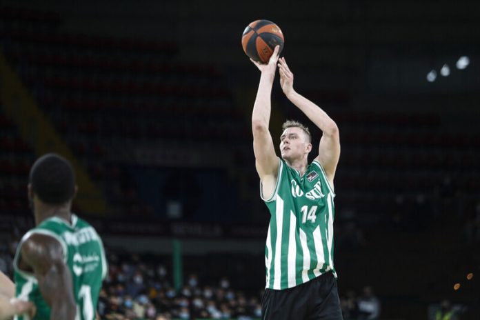 El Baskonia muestra interés por Anzejs Pasecniks