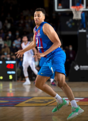 Dante Exum no tiene decidido su continuidad en el Barcelona