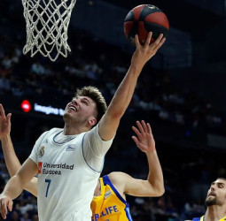 El Real Madrid, tras ganar el 1er partido de una eliminatoria al mejor de 5