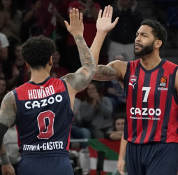 El Baskonia negocia las renovaciones de Darius Thompson y Markus Howard