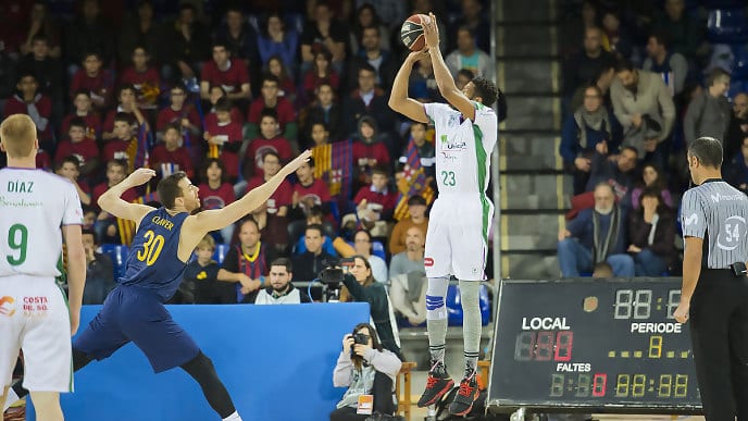 Una primera mitad sin alma del FC Barcelona le condena a la derrota ante el Unicaja (73- 76)