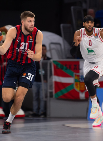 Contundente triunfo del Baskonia ante Armani Milán (78-62)