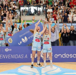 Celta Zorka Recalvi salda una deuda histórica con su ascenso a la LF Endesa