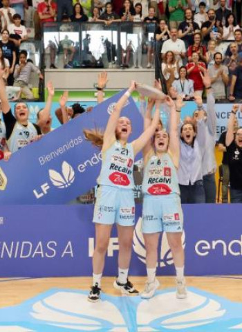 Celta Zorka Recalvi salda una deuda histórica con su ascenso a la LF Endesa
