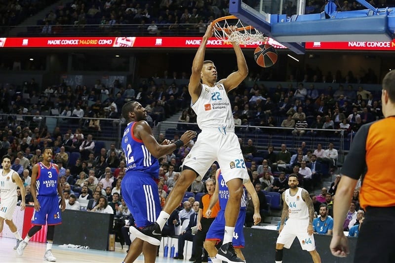 Victoria del Real Madrid sin complicaciones ante el Anadolu Efes (87-68)