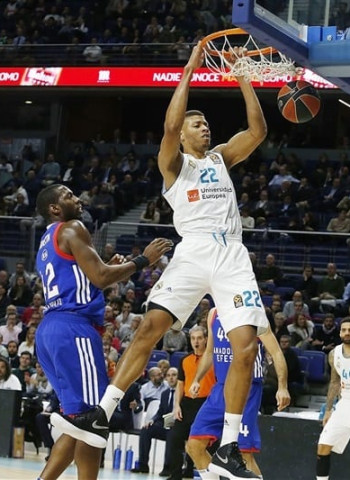 Victoria del Real Madrid sin complicaciones ante el Anadolu Efes (87-68)