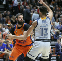 Valencia Basket completa la semana fantástica tumbando a un potente Khimki (89-84)