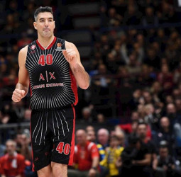 Luis Scola se ofrece al Real Madrid