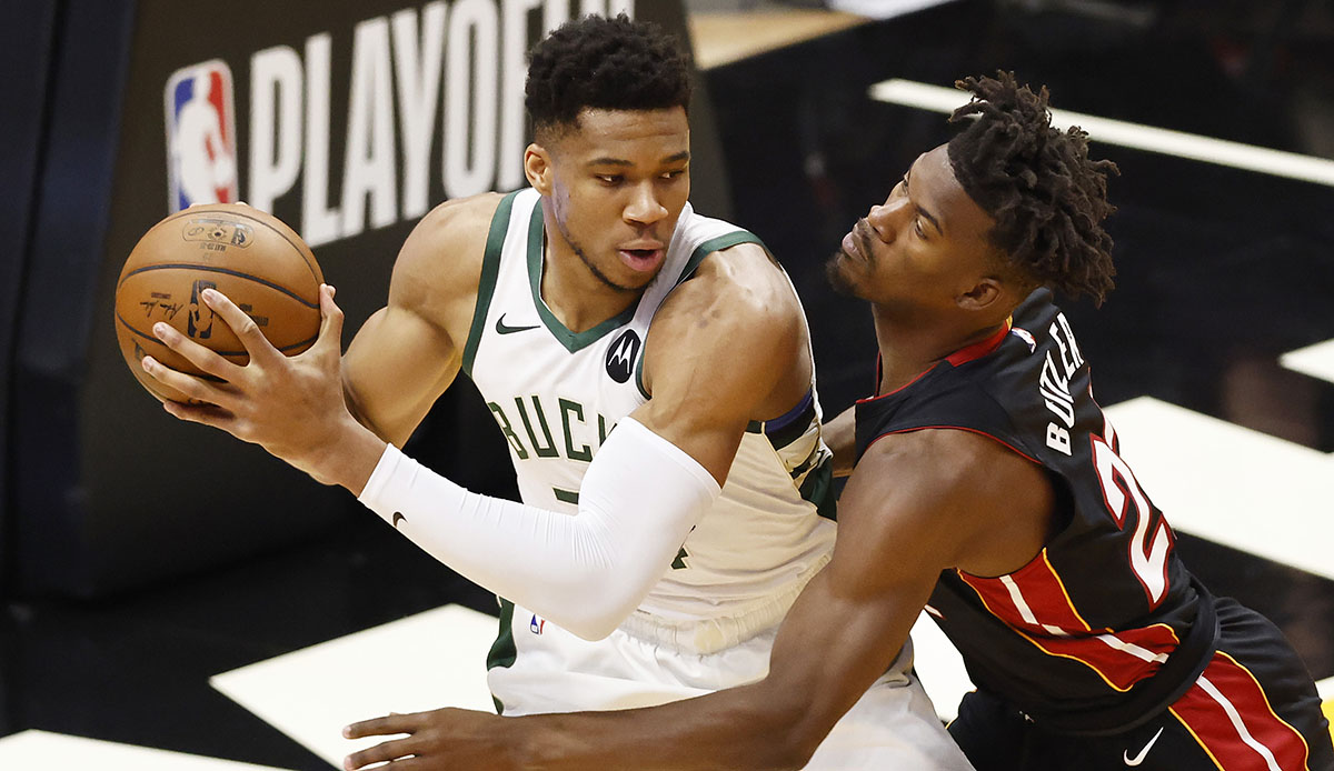 Los Bucks colocan a los Heat al borde de la eliminación (84-113) [3-0]