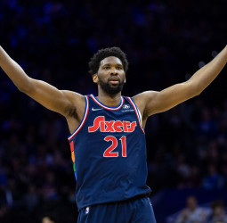 USA Basketball tiene la intención de reclutar a Joel Embiid