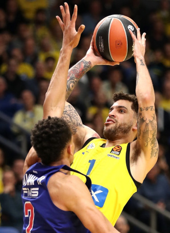 Wilbekin decide ante el Olympiacos (71-70)