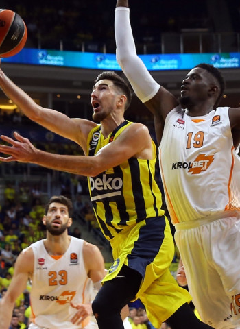 Nando De colo, MVP de la jornada 3 de la EuroLeague