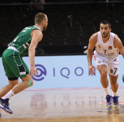 Tavares y Campazzo lideran la victoria del Real Madrid en Kaunas (90-93)