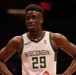 Alex Antetokounmpo, muy cerca del Peristeri