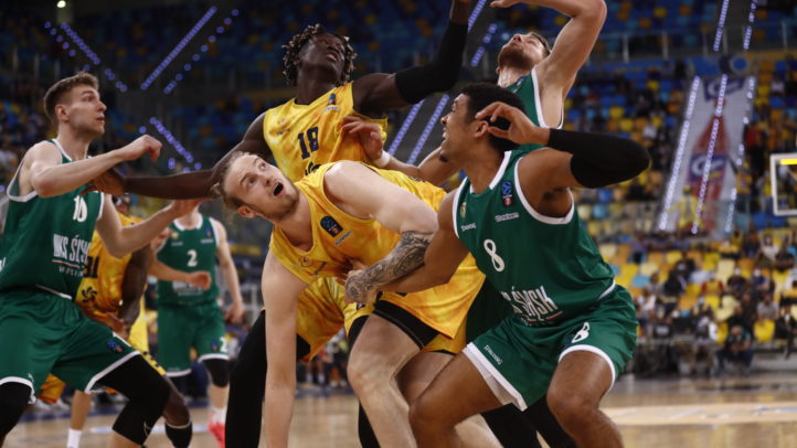 El Gran Canaria vuela hacia los cuartos de EuroCup (87-60)