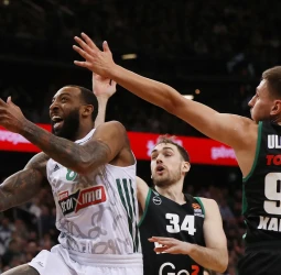 El Panathinaikos logra su tercera victoria consecutiva al superar al Zalgiris (67-81)