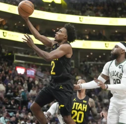 Los Jazz logran una gran remontada ante los Bucks