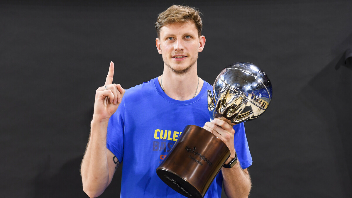 Artem Pustovyi cierra su etapa en el Barça
