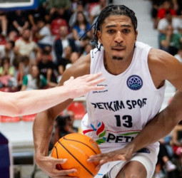 Liderato de grupo en juego ante el Aliaga Petkimspor