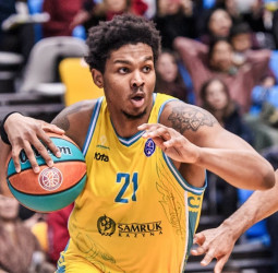 El Panathinaikos se interesa en Malcolm Hill