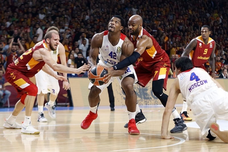 El CSKA Moscú enfría el infierno turco (84-109)