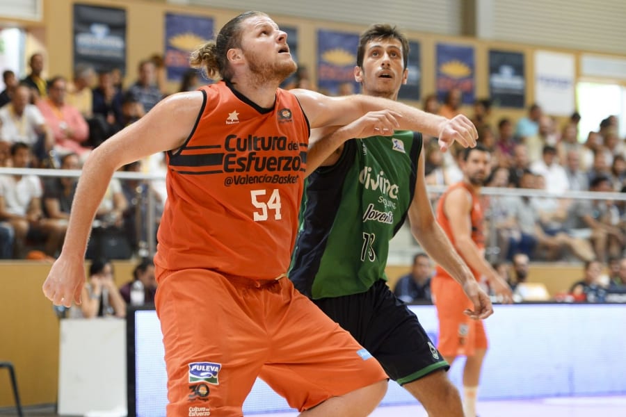 Valencia Basket rescinde el contrato de John Bryant