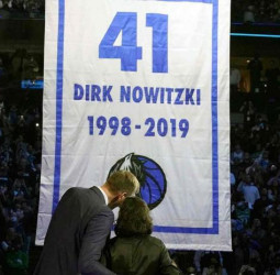 Los Dallas Mavericks retiran el 41 de Dirk Nowitzki