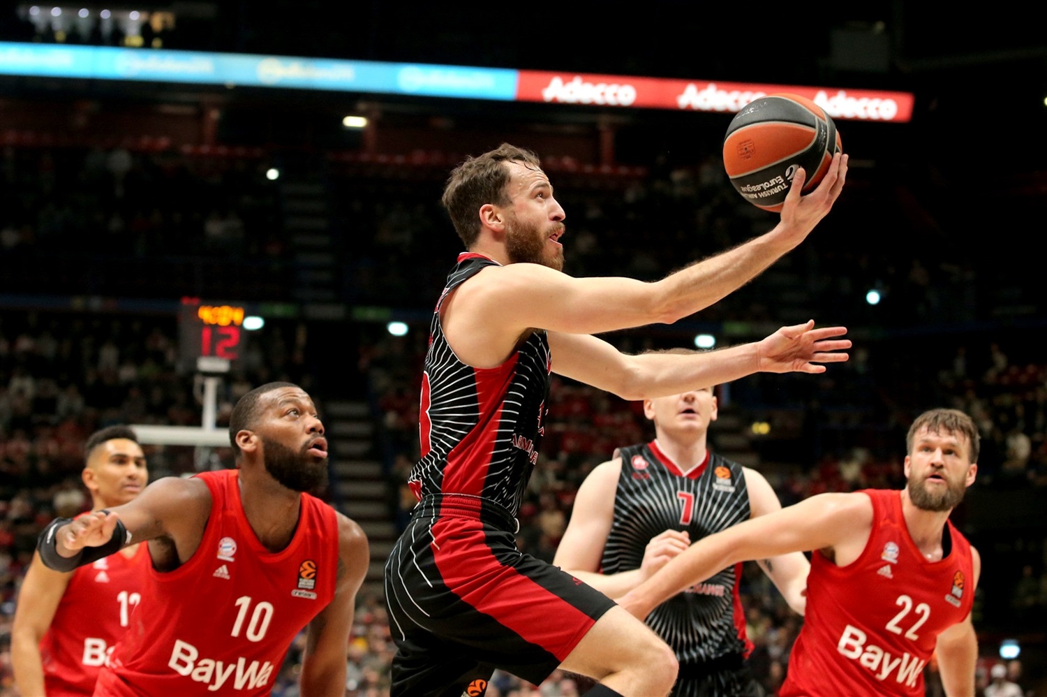 El Armani Milán se lleva un cara o cruz ante el Bayern Munich (79-78)