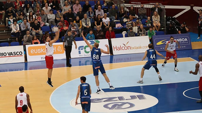 El GBC cae en la orilla de un derbi muy peleado (87-91)