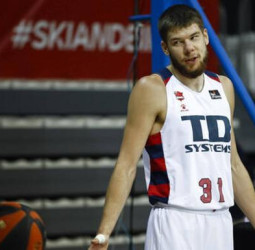 Rokas Giedraitis, Jugador de la Jornada 5