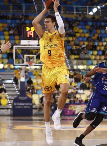 El Gran Canaria recibe a Baxi Manresa en un partido clave en la carrera copera