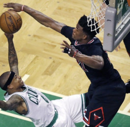 [0-2] Los Bulls colocan en una difícil situación a los Celtics (97-111)