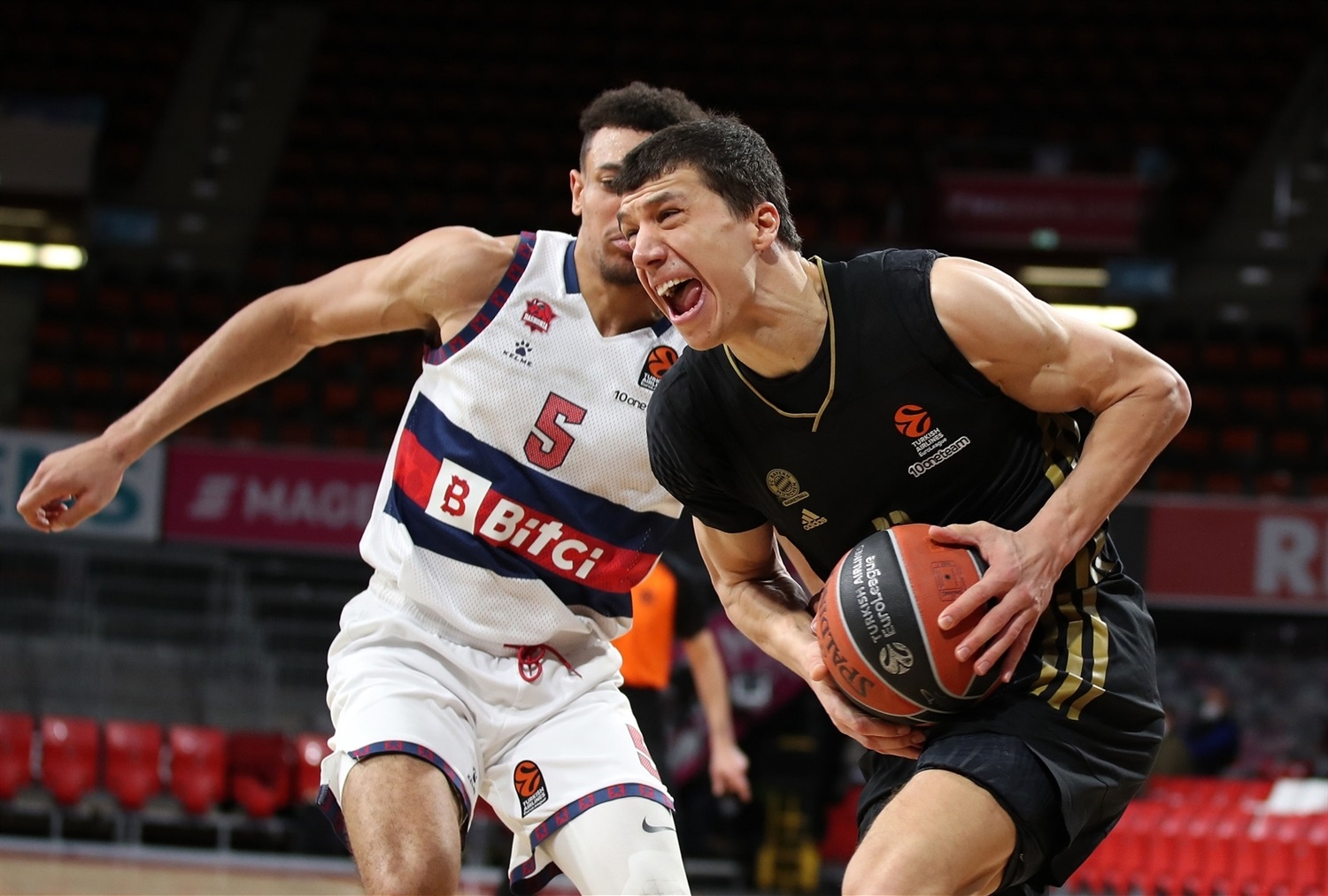 El Baskonia recibe al Bayern en el Buesa Arena