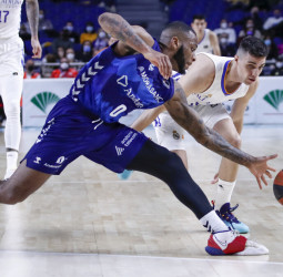 El MoraBanc Andorra obra el milagro en casa del líder (83-88)