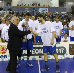 RETAbet.es GBC se reconcilia con el baloncesto con su tercera corona
