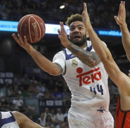 Real Madrid y Jeffery Taylor llegan a un acuerdo de renovación