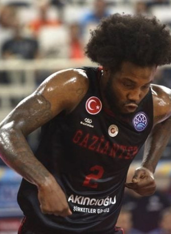 Victor Rudd, en el punto de mira del CSKA Moscú