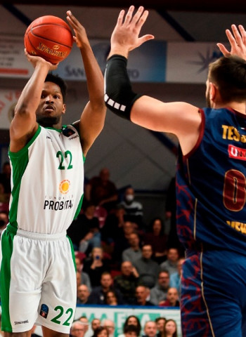 El Joventut quiere ser primero, 74-80