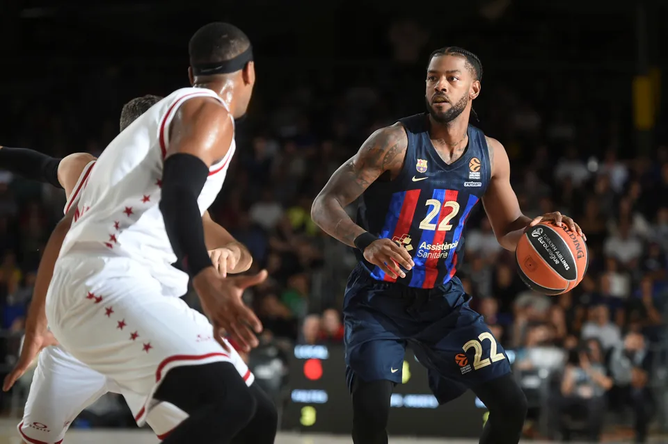 Brillante victoria del Barça ante un inoperante Milán (74-56)