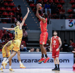 Remontada del Casademont Zaragoza en el último minuto ante Gran Canaria, 76-73