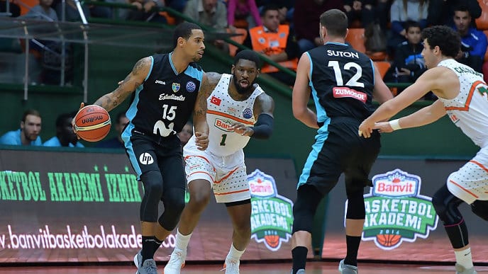 Doctor Estu y Mr. Banvit (82-80)